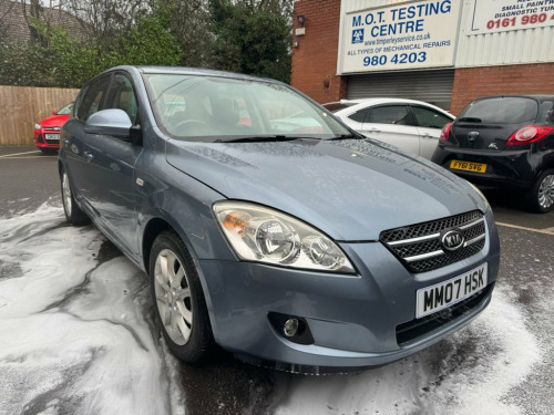 Kia ceed  1.6 LS Hatchback 5dr Petrol Manual (152 g/km, 120 