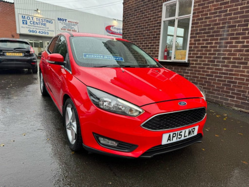 Ford Focus  1.0T EcoBoost Zetec Hatchback 5dr Petrol Manual Eu 