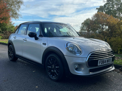 MINI Hatch  1.5 Cooper Euro 6 (s/s) 5dr