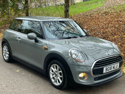 MINI Hatch  1.5 Cooper Euro 6 (s/s) 3dr