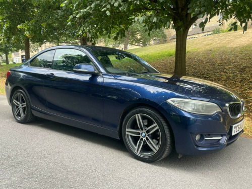 BMW 2 Series  2.0 220i Sport Euro 6 (s/s) 2dr 