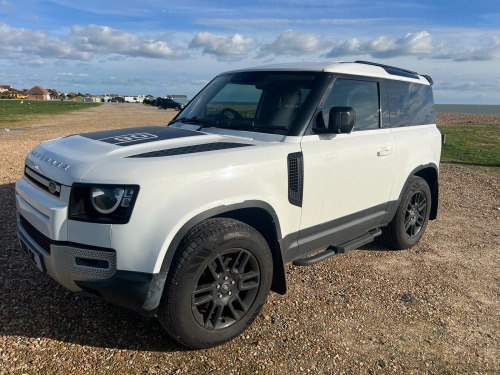 Land Rover 90  S MHEV 3-Door