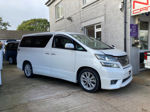 Toyota Vellfire  2.4 petrol auto 8 seater air conditioning, dual power slide doors, Fresh im