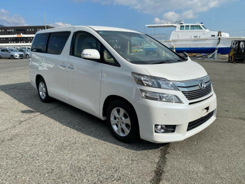 Toyota Vellfire  2.4X Petrol Auto 8 seater air con alloy wheels, low miles