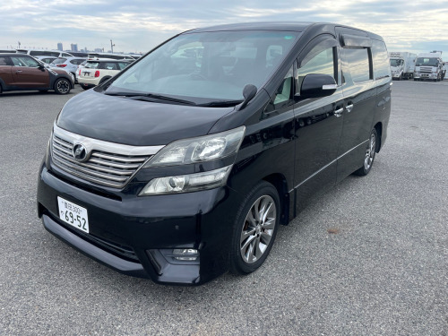 Toyota Vellfire  2.4 Z Platinum Selection 2 Type Gold 2