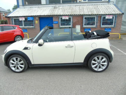 MINI Convertible  1.6 One 2dr