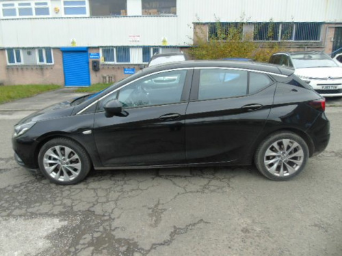 Vauxhall Astra  1.6 CDTi 16V 136 Design 5dr