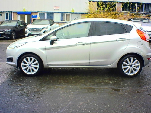 Ford Fiesta  1.0 EcoBoost Titanium 5dr