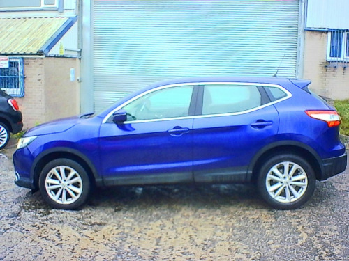 Nissan Qashqai  1.2 DiG-T Acenta [Smart Vision Pack] 5dr