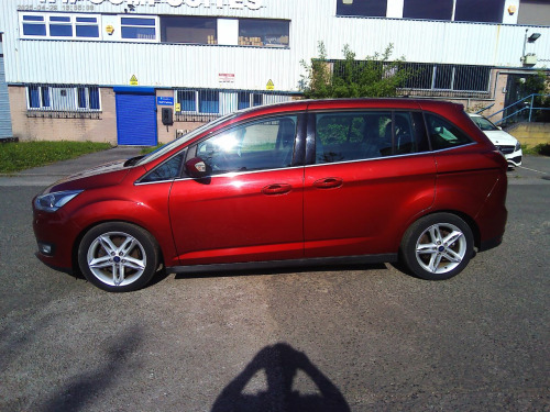 Ford Grand C-MAX  1.0 EcoBoost 125 Titanium X 5dr 