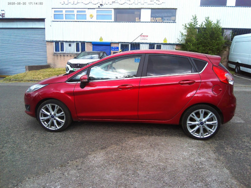 Ford Fiesta  1.0 EcoBoost Titanium 5dr