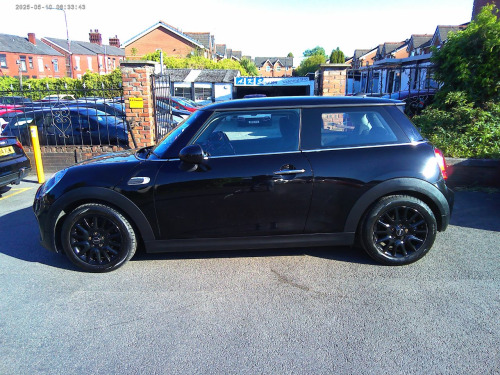 MINI Hatchback  1.5 Cooper 3dr
