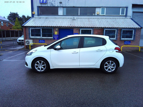 Peugeot 208  1.2 PureTech 82 Active 5dr