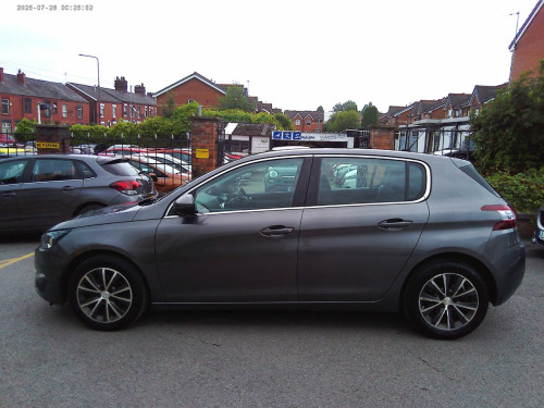 Peugeot 308  1.6 BlueHDi 120 Allure 5dr