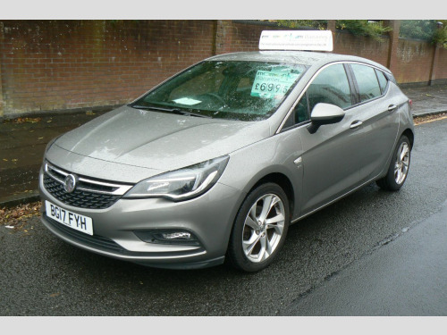 Vauxhall Astra  1.4i 16V SRi 5dr