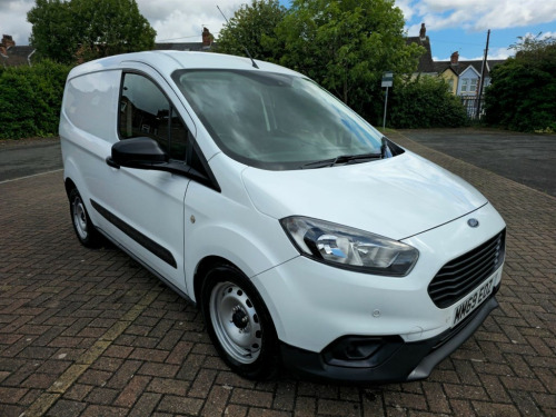 Ford Transit Courier  BASE