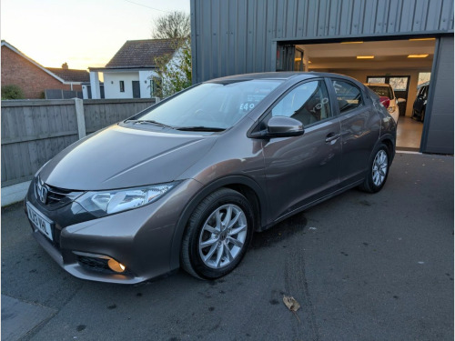 Honda Civic  2.2 i-DTEC EX 5dr