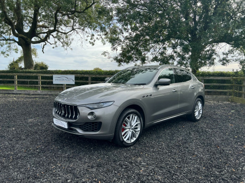 Maserati Levante  V6 5-Door