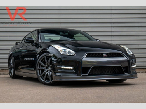Nissan GT-R  3.8 V6 Premium Black Coupe 2dr Petrol Auto 4WD Eur