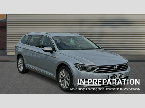 Volkswagen Passat  PASSAT 1.6 TDI SE Business 5dr DSG