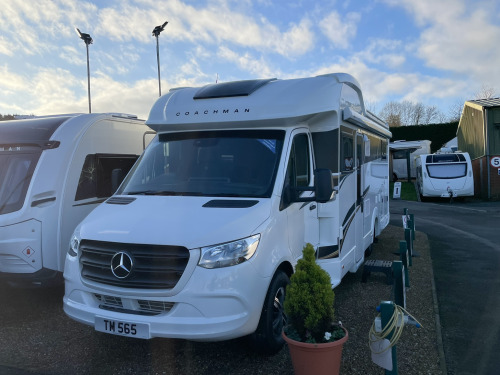 COACHMAN Travel Master  565 - Price includes Thule Awning (worth 1300)