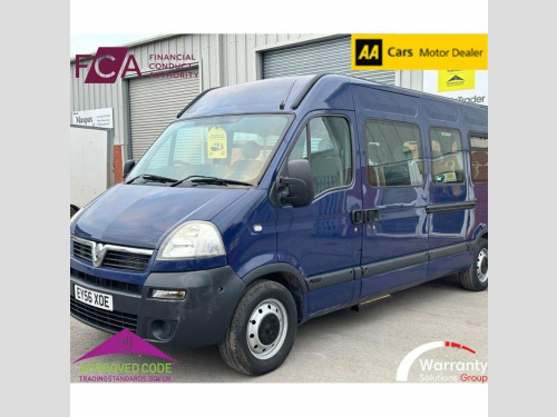 Vauxhall Movano  2.5 CDTi 16v 3900 4dr (LWB, 16 Seats)