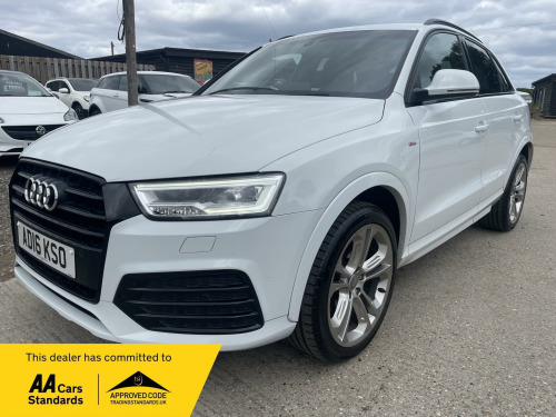 Audi Q3  2.0 TFSI S line S Tronic quattro Euro 6 (s/s) 5dr