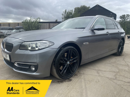 BMW 5 Series  2.0 525d Luxury Touring Auto Euro 6 (s/s) 5dr