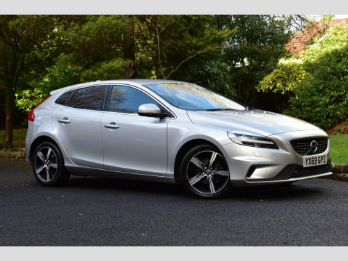 Volvo V40  2.0 D2 R-Design Edition Hatchback 5dr Diesel Manua 