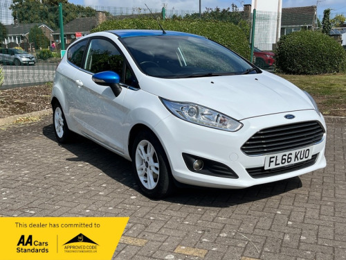 Ford Fiesta  ZETEC WHITE EDITION SPRING