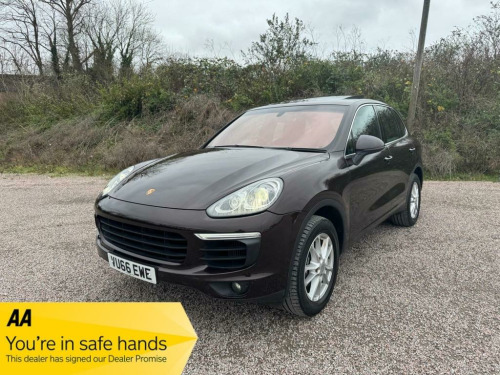 Porsche Cayenne  3.0 TD V6 TiptronicS 4WD Euro 6 (s/s) 5dr