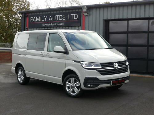 Volkswagen Transporter  2.0 BiTDI 204 Highline Kombi Van DSG