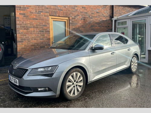 Skoda Superb  1.6 TDI GreenLine SE L Executive Hatchback 5dr Die