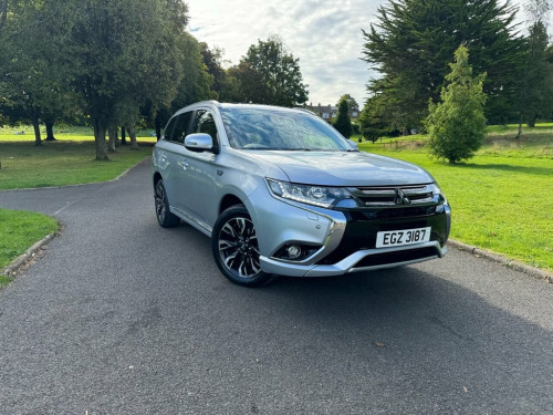 Mitsubishi Outlander  2.0L PHEV 4HS 5d 200 BHP