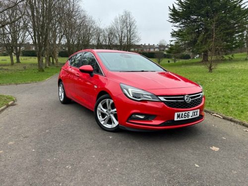 Vauxhall Astra  1.6 CDTi BlueInjection SRi Nav Hatchback 5dr Diese