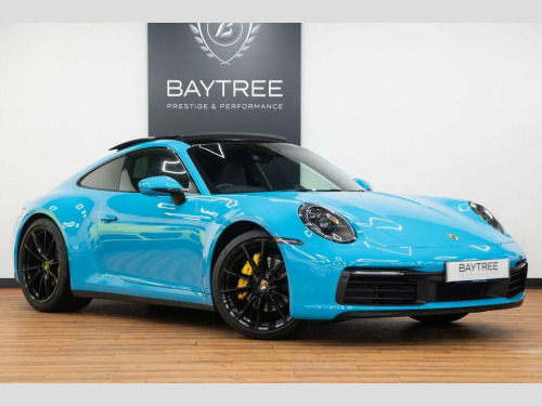 Porsche 911  3.0T 992 Carrera 4 Coupe PDK