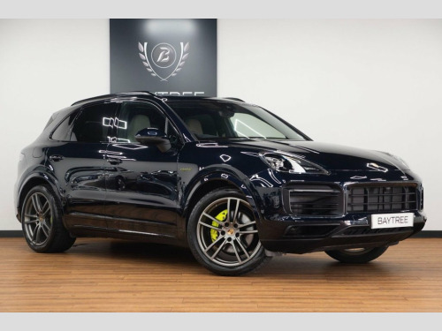 Porsche Cayenne  3.0 V6 E-Hybrid 17.9kWh Platinum Edition Petrol Pl