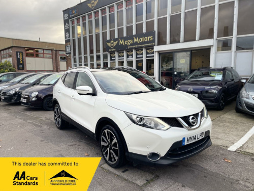 Nissan Qashqai  1.2 DIG-T Tekna 2WD Euro 5 (s/s) 5dr