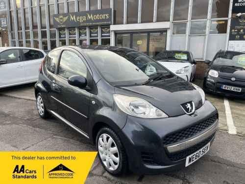 Peugeot 107  1.0 12V Urban Euro 5 3dr