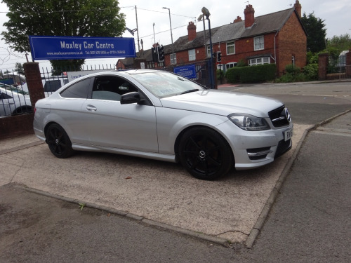Mercedes-Benz C-Class C220 C220 CDI AMG Sport Edition 2dr Auto [Premium Plus] ** LOW RATE FINANCE AVAI