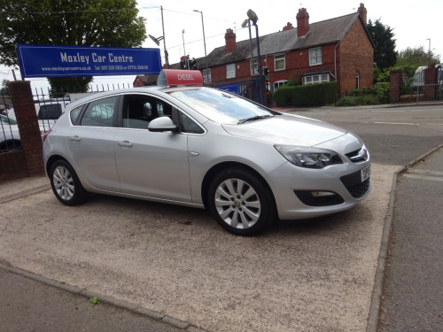 Vauxhall Astra  1.6 CDTi 16V ecoFLEX Tech Line 5dr