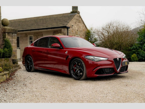 Alfa Romeo Giulia  2.9 V6 Bi-Turbo Quadrifoglio Saloon 4dr Petrol GPF