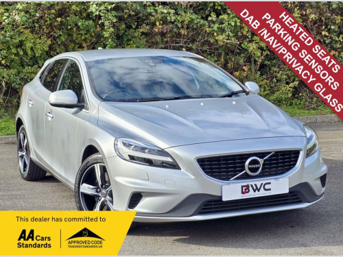 Volvo V40  2.0 D3 R-Design Nav Plus Hatchback 5dr Diesel Manu