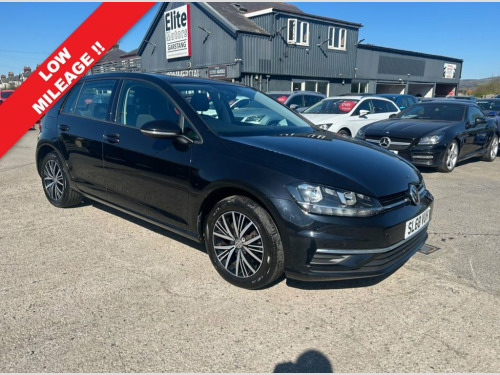 Volkswagen Golf  1.5 TSI EVO SE Nav Hatchback 5dr Petrol Manual Eur