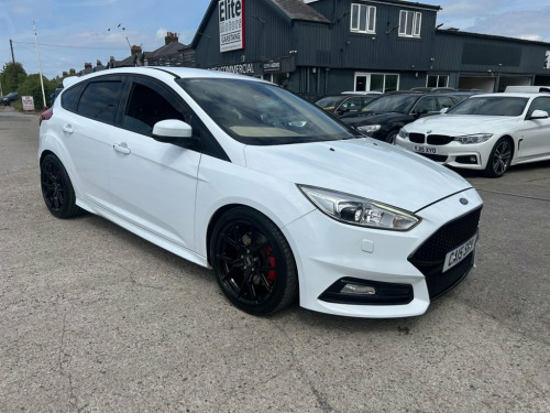 Ford Focus  2.0 TDCi ST-3 Hatchback 5dr Diesel Manual Euro 6 (