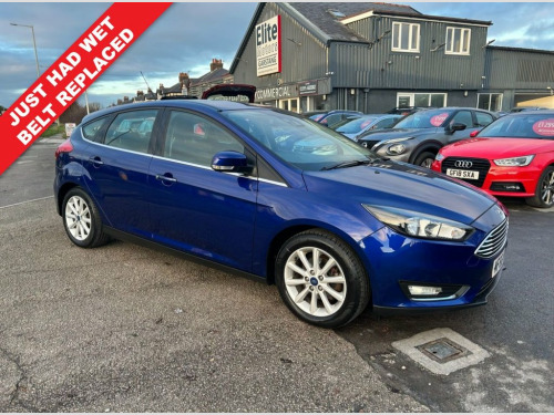 Ford Focus  1.0T EcoBoost Titanium Hatchback 5dr Petrol Manual