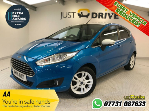 Ford Fiesta  1.0T EcoBoost Zetec Blue Edition Hatchback 5dr Pet