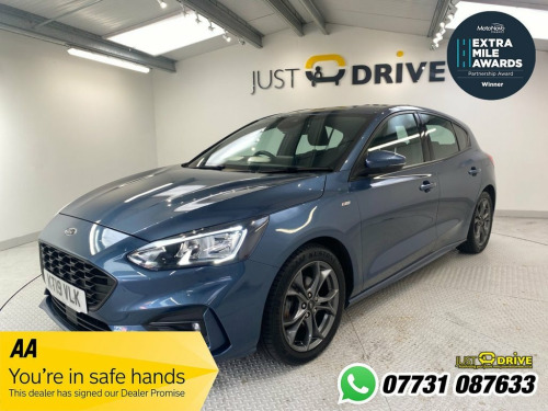 Ford Focus  1.0T EcoBoost ST-Line Hatchback 5dr Petrol Manual 