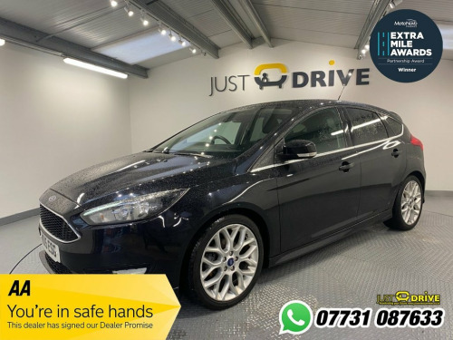 Ford Focus  1.0T EcoBoost Zetec S Hatchback 5dr Petrol Manual  