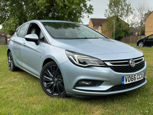 Vauxhall Astra  1.6 CDTi BlueInjection Elite Nav Euro 6 (s/s) 5dr
